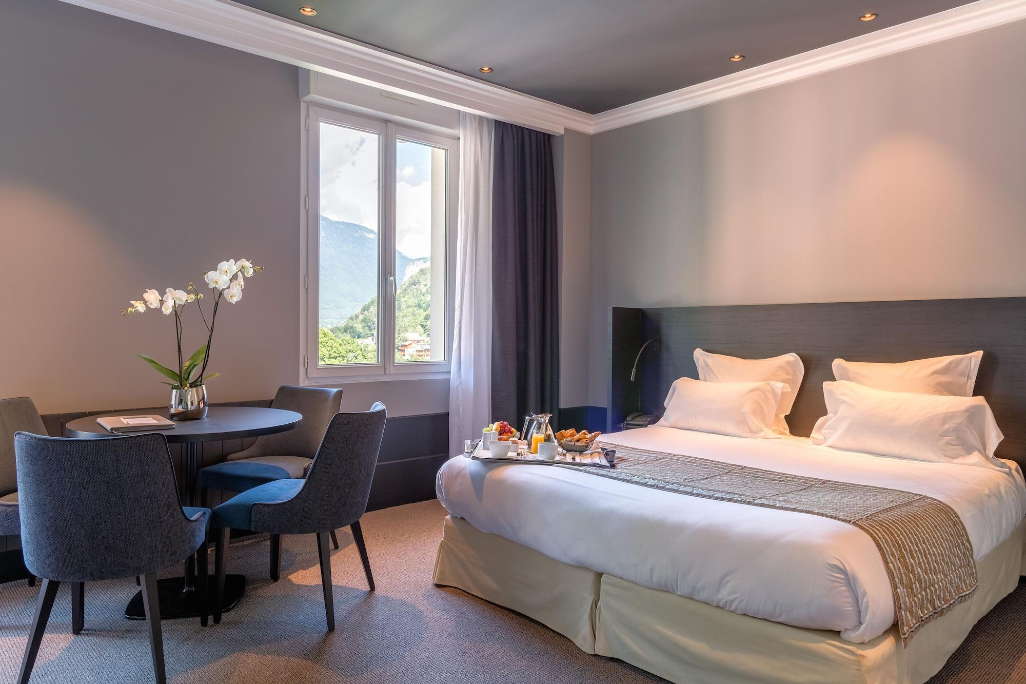Golf Hotel